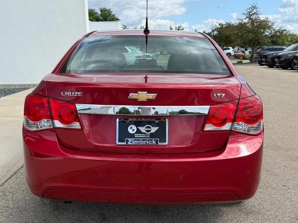 Used 2011 Chevrolet Cruze LTZ FWD image 4