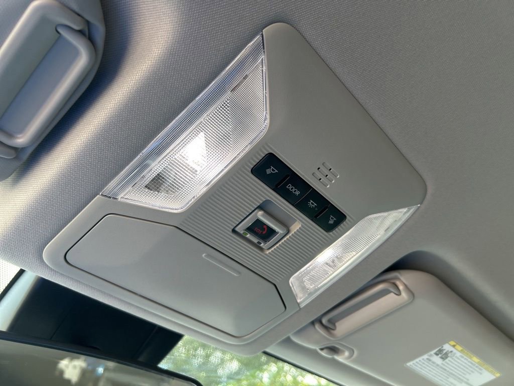 Used 2024 Toyota RAV4 XLE image 42