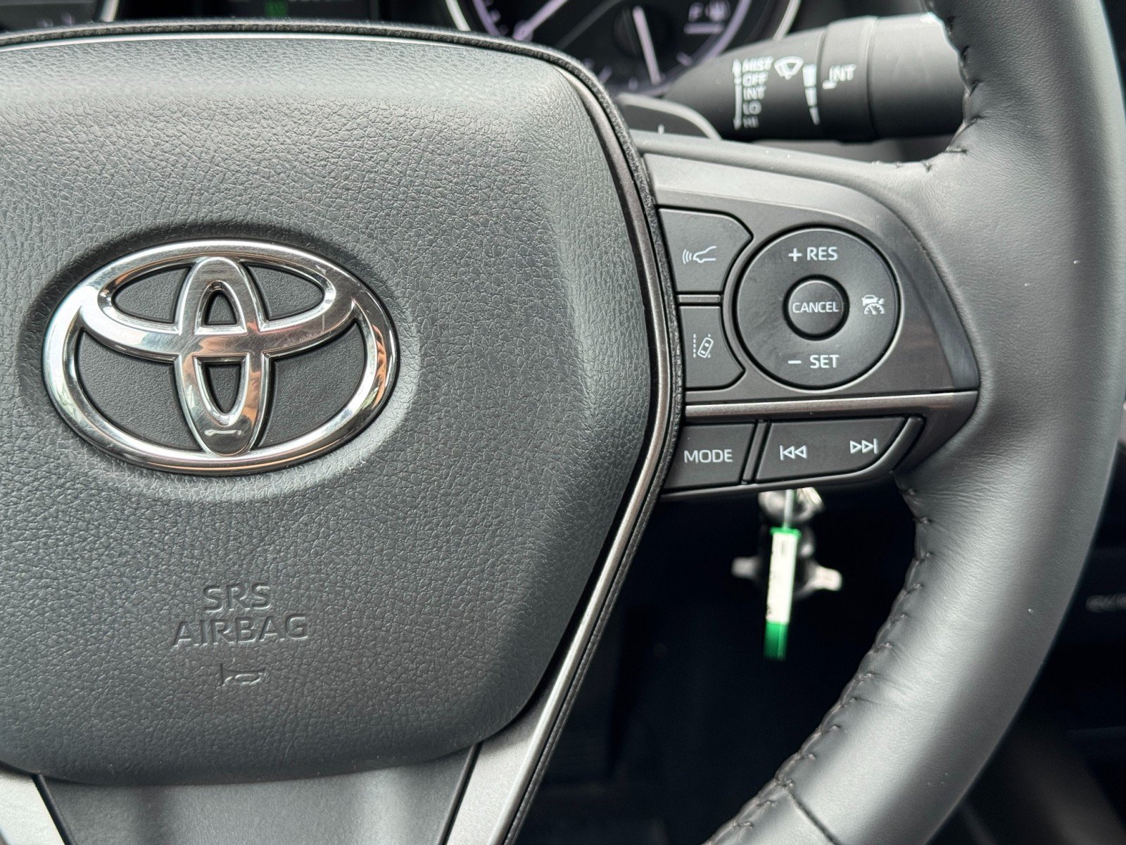 Used 2024 Toyota Camry SE FWD image 19