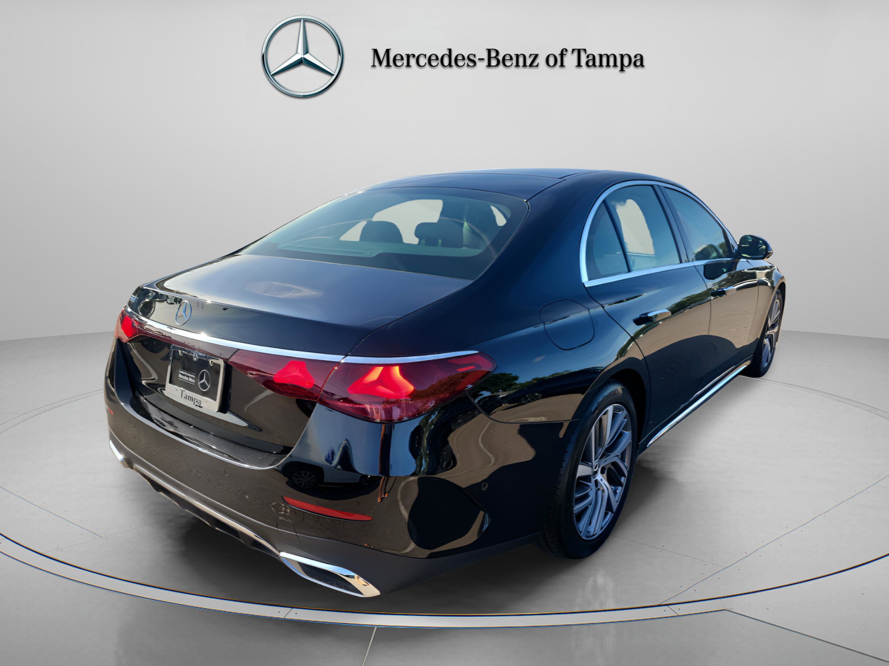 Certified 2025 Mercedes-Benz E 350 Sedan image 3