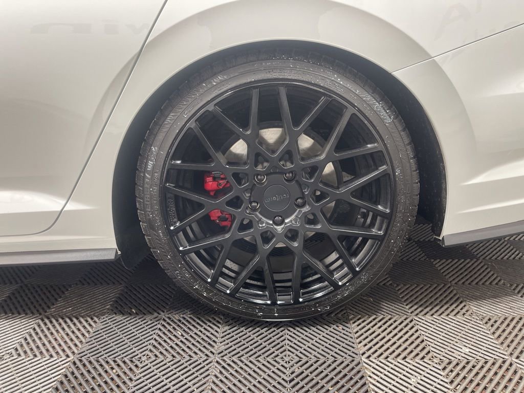 Used 2020 Volkswagen Jetta GLI Autobahn image 28