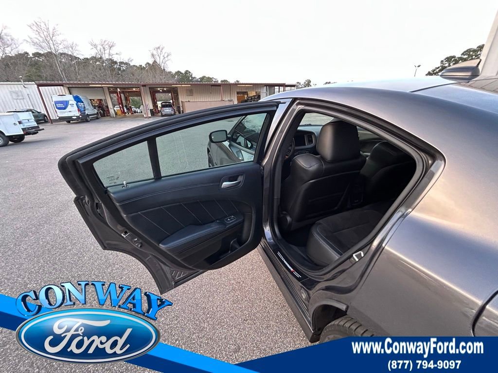 Used 2023 Dodge Charger R/T w/ Plus Group image 15