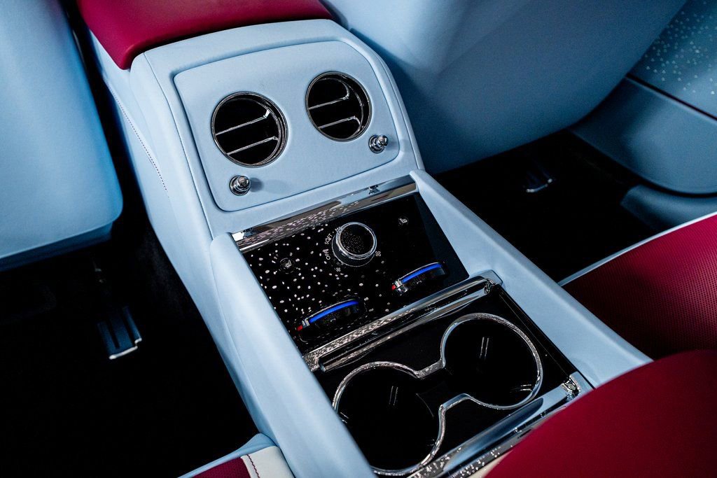 Used 2024 Rolls-Royce Spectre w/ Spectre Launch Package image 69