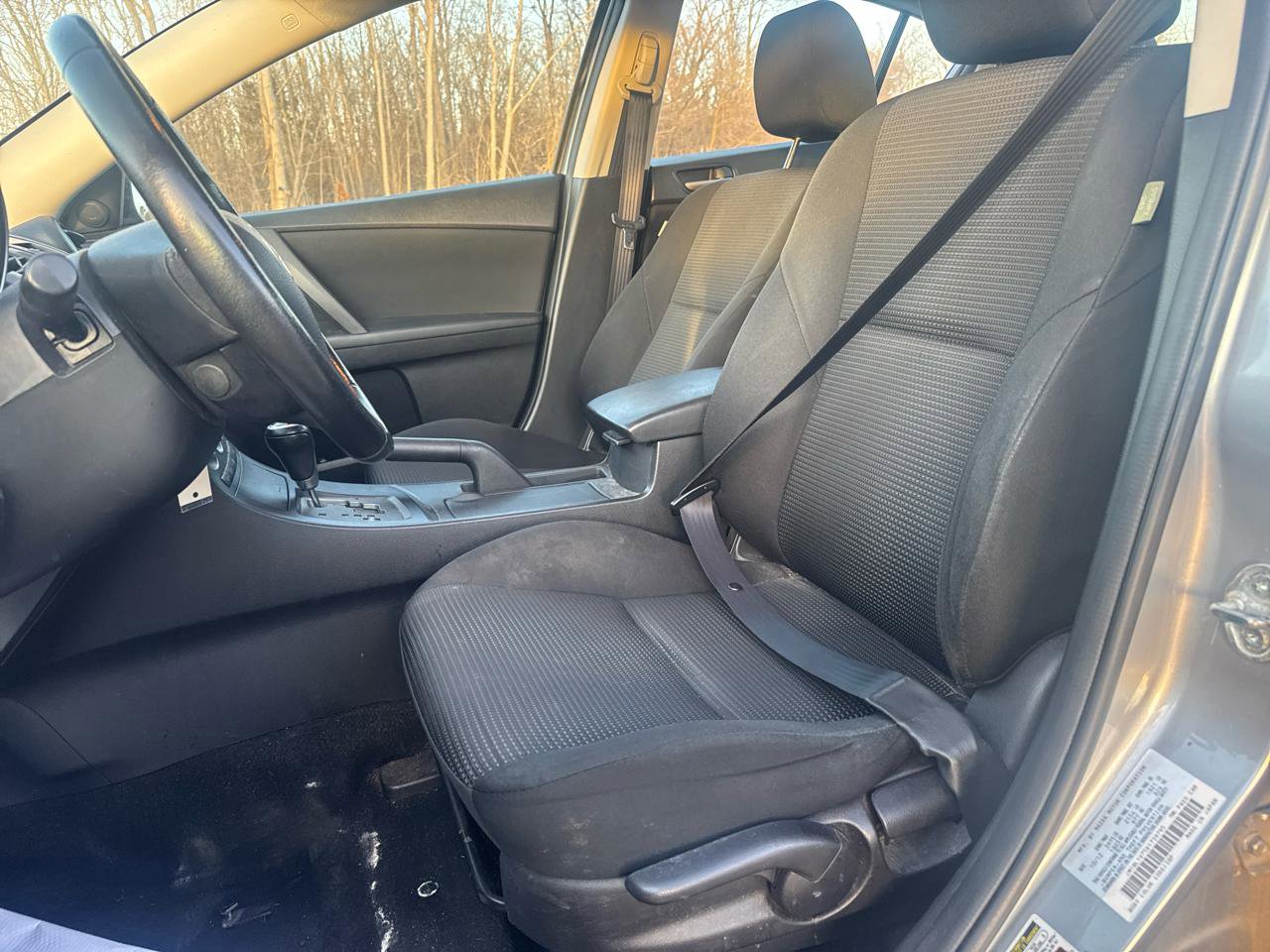 Used 2013 MAZDA MAZDA3 i Touring FWD image 11