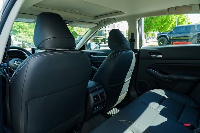 New 2025 Nissan Altima 2.5 SL image 21