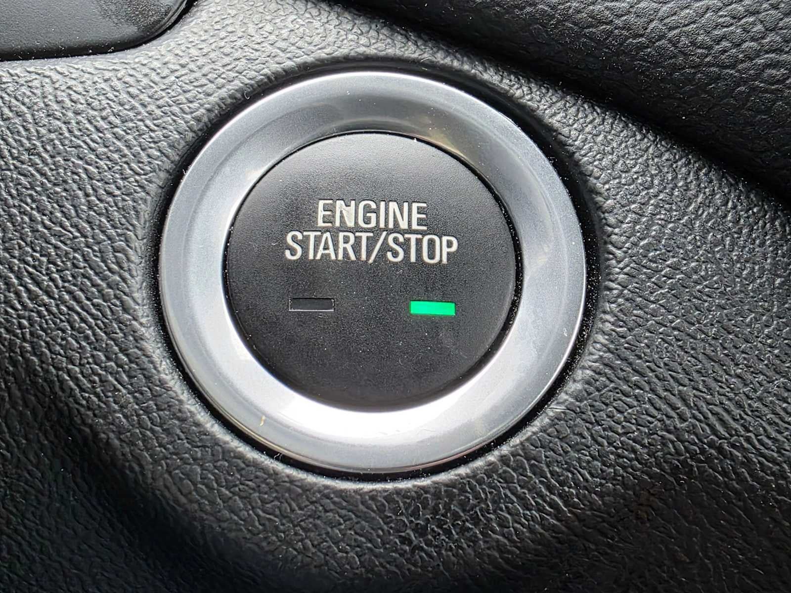 Used 2024 Chevrolet Equinox LT AWD/4WD image 32