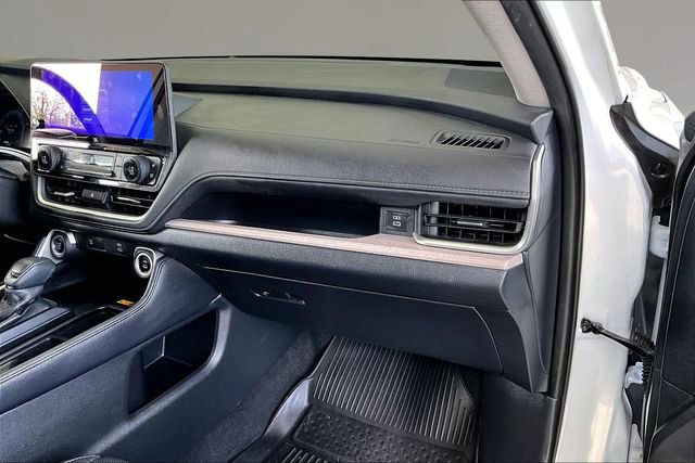 Used 2024 Toyota Grand Highlander Limited image 21