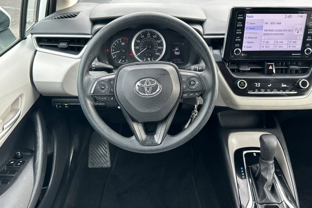 Used 2021 Toyota Corolla LE image 11