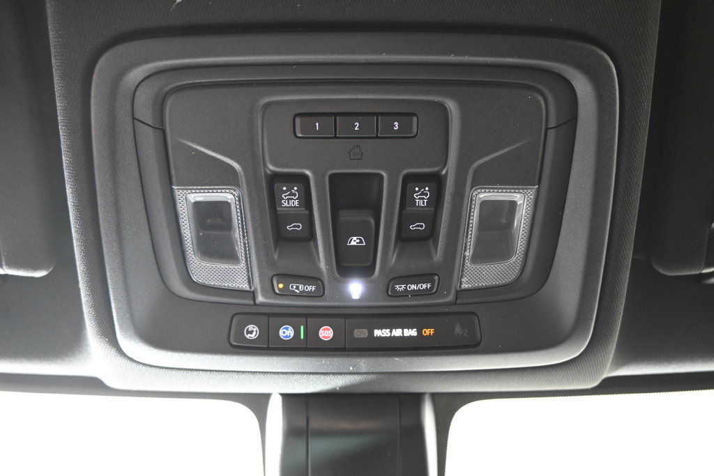 Used 2021 Chevrolet Silverado 3500 High Country w/ Snow Plow Prep/Camper Package AWD/4WD image 35
