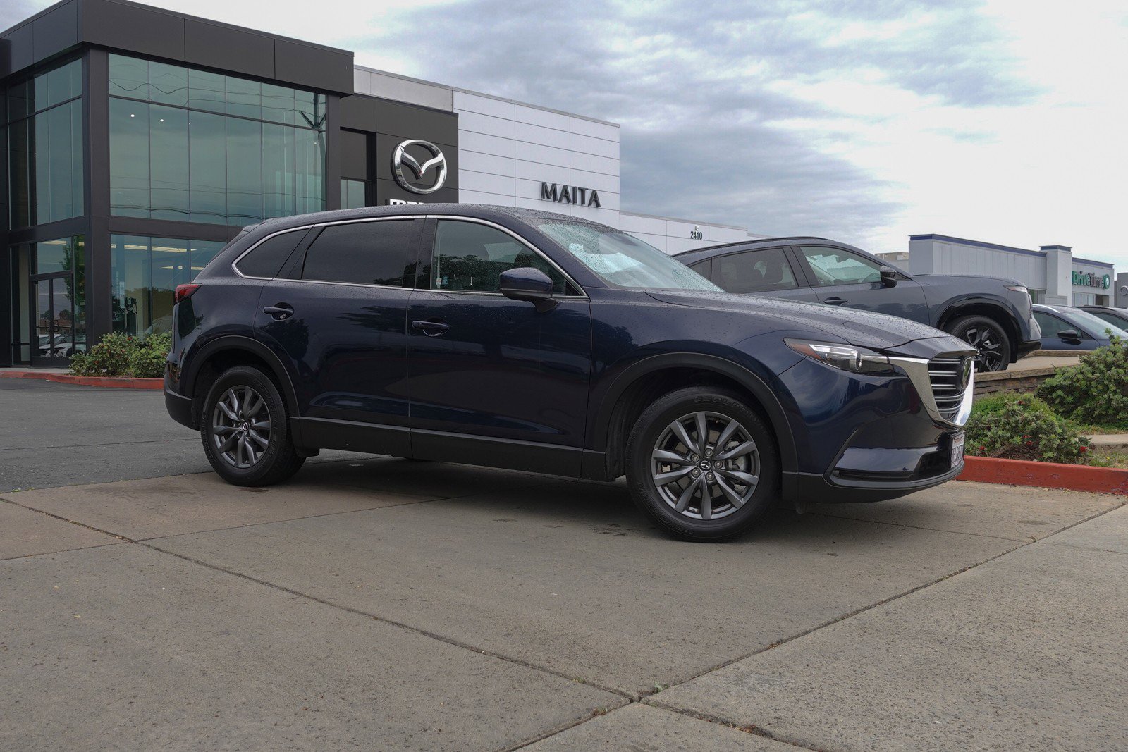 Used 2023 MAZDA CX-9 Touring image 4