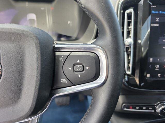 Used 2022 Volvo C40 P8 Recharge Ultimate image 23