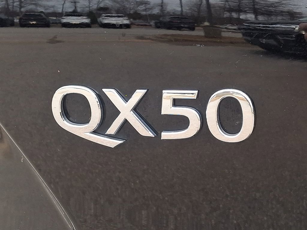 Used 2019 INFINITI QX50 Essential w/ Sensory Package image 33