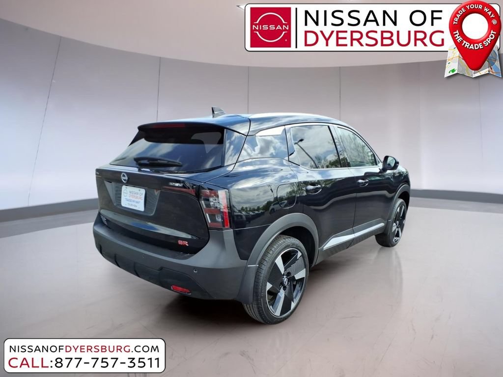 New 2026 Nissan Kicks SR FWD image 3
