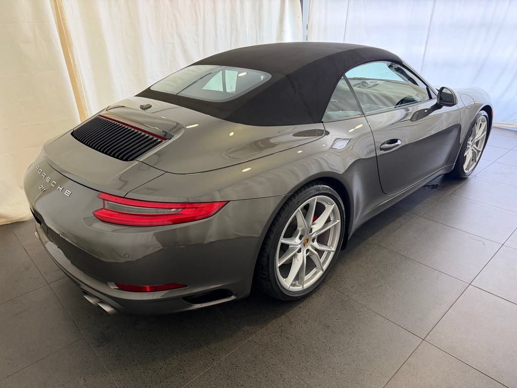 Used 2017 Porsche 911 Carrera S RWD image 9