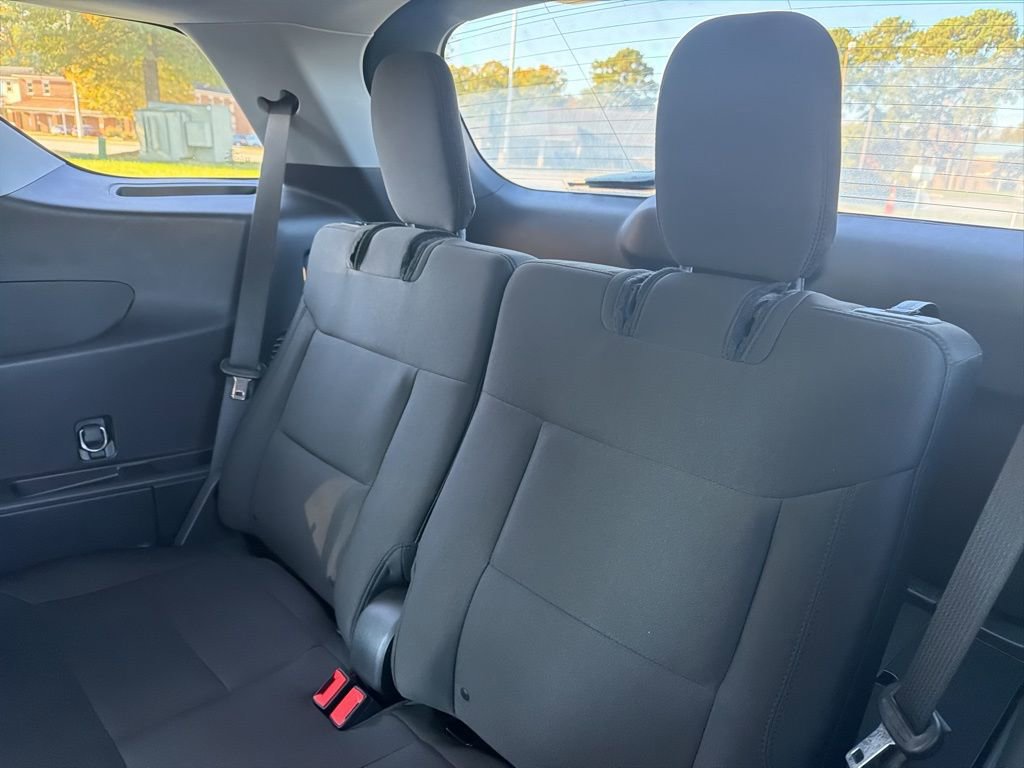 Certified 2022 Ford Explorer XLT image 33