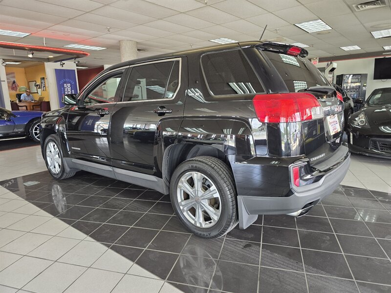 Used 2017 GMC Terrain SLE FWD image 6
