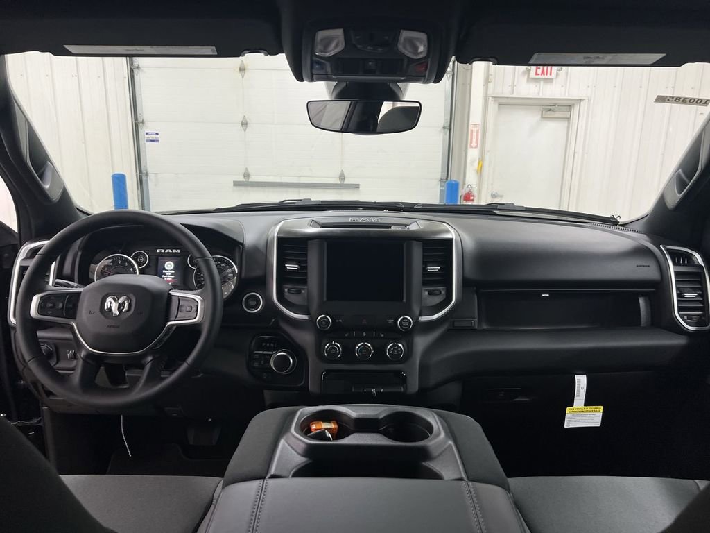 Used 2023 RAM 1500 Big Horn AWD/4WD image 10