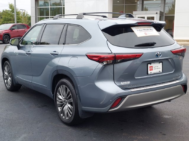 Certified 2021 Toyota Highlander Platinum AWD/4WD image 18