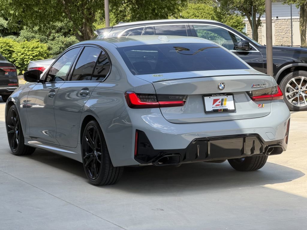 Used 2024 BMW M340i w/ Parking Assistance Package RWD image 9