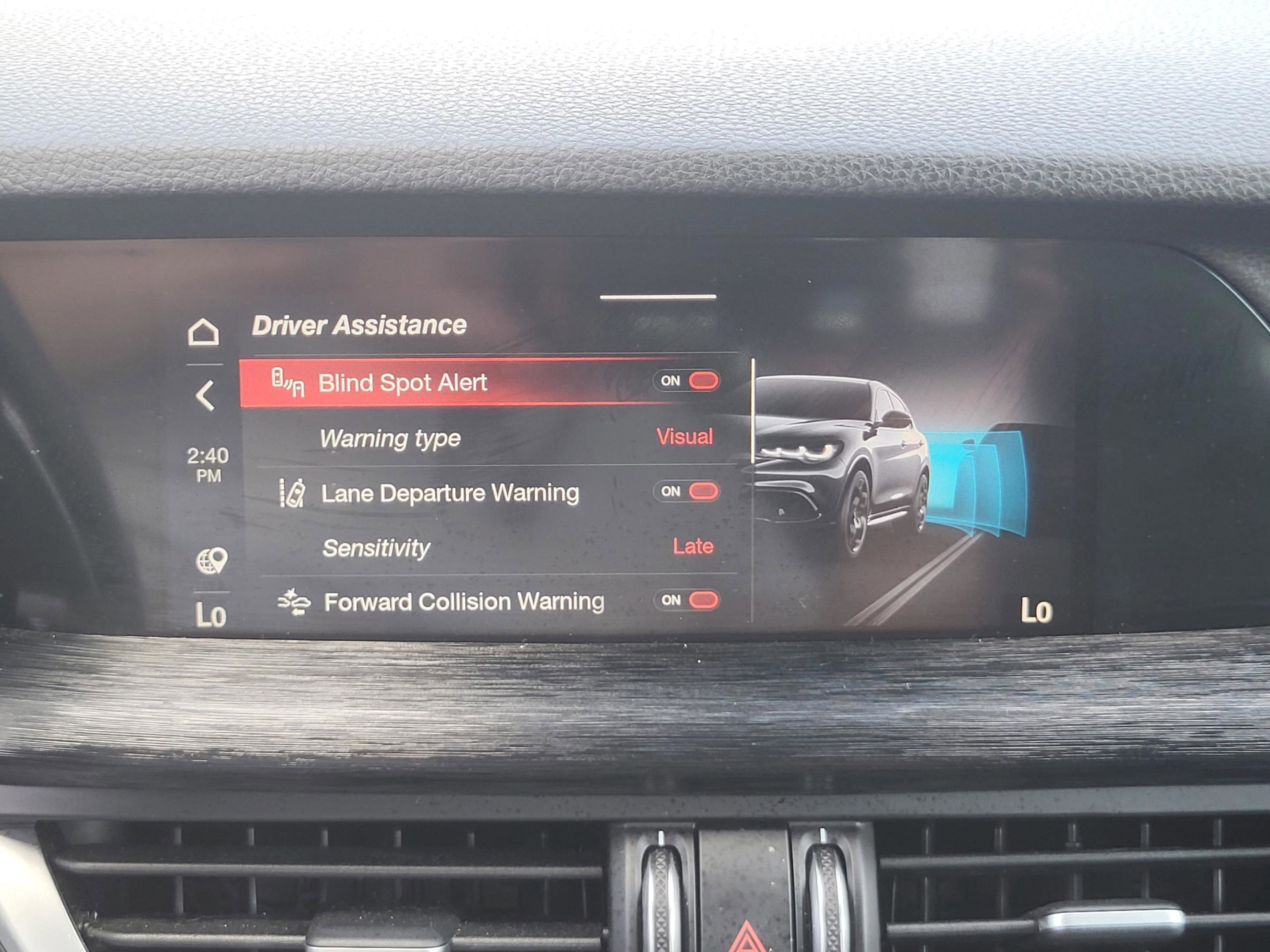 Used 2024 Alfa Romeo Stelvio Sprint image 47