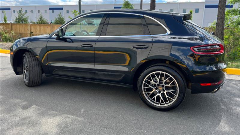 Used 2016 Porsche Macan S AWD/4WD image 12