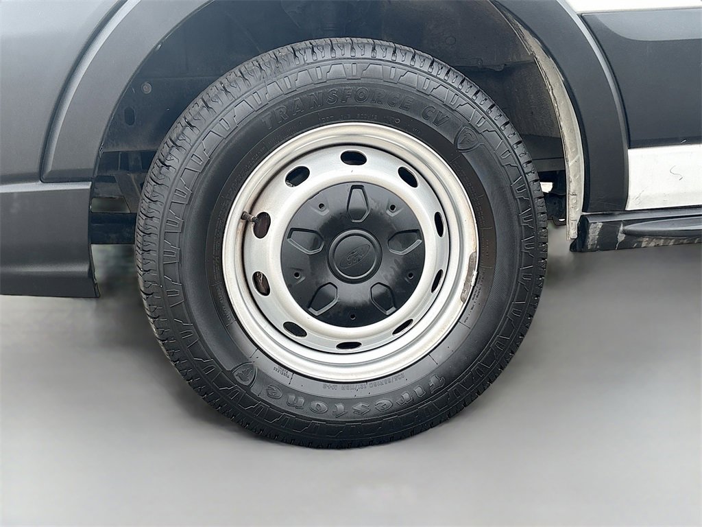 Used 2022 Ford Transit 250 148 High Roof Extended image 29