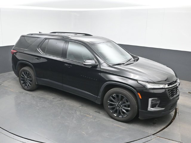 Used 2023 Chevrolet Traverse RS