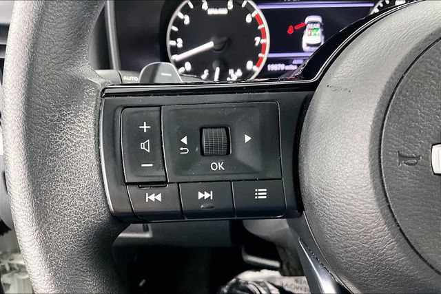 Used 2023 Nissan Rogue SV AWD/4WD image 21