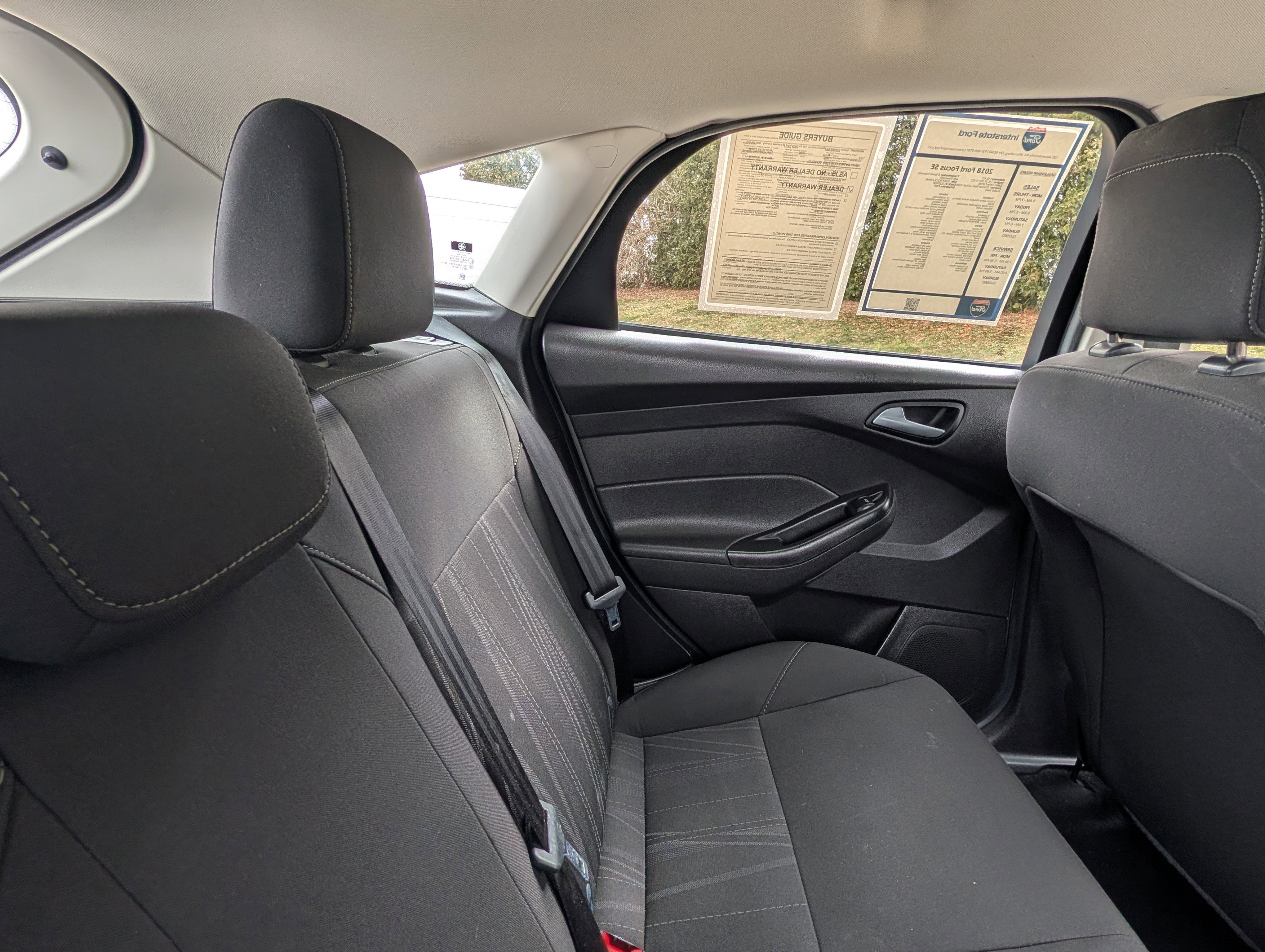 Used 2018 Ford Focus SE w/ Cold Weather Package image 24