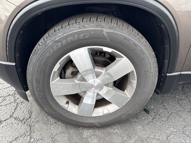 Used 2011 GMC Acadia SLT image 18