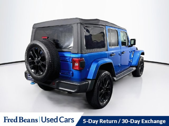 Used 2023 Jeep Wrangler Unlimited Sahara AWD/4WD image 13
