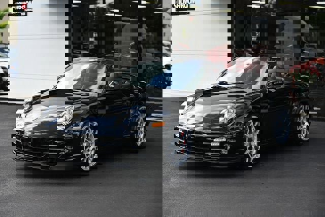 Used 2010 Porsche 911 Turbo image 1