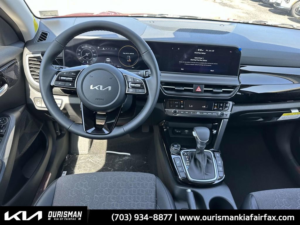 New 2025 Kia Seltos X-Line image 8