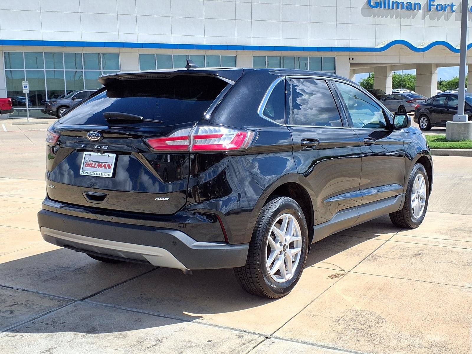 Used 2024 Ford Edge SEL AWD/4WD image 7