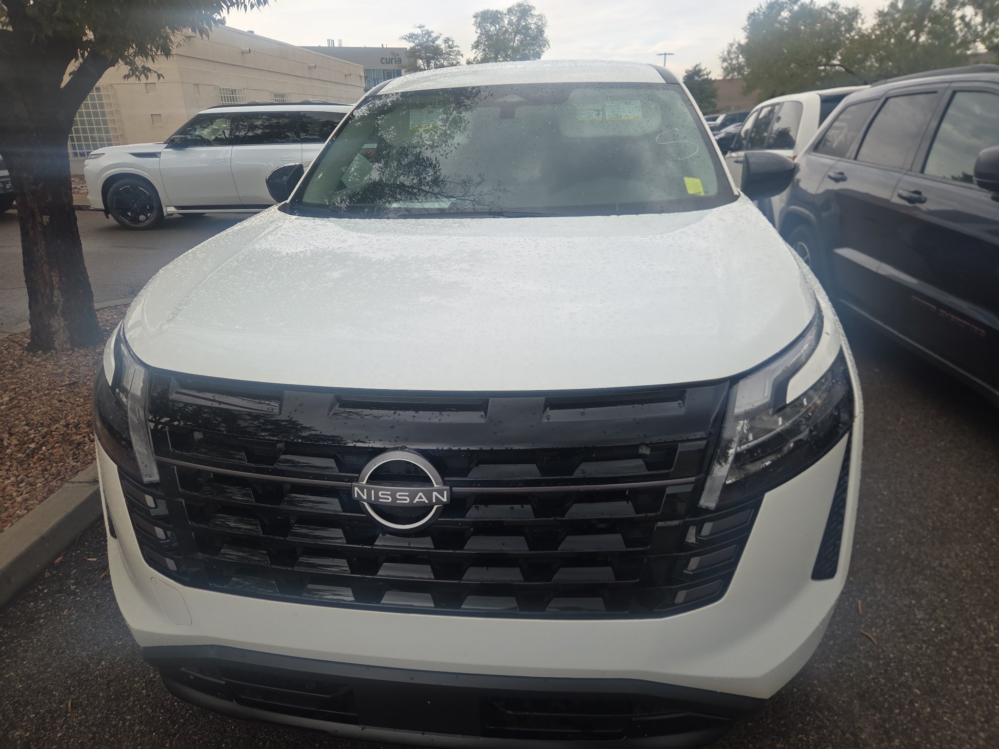 Used 2026 Nissan Pathfinder S AWD/4WD image 2