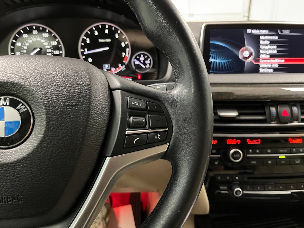 Used 2015 BMW X5 xDrive35i AWD/4WD image 30