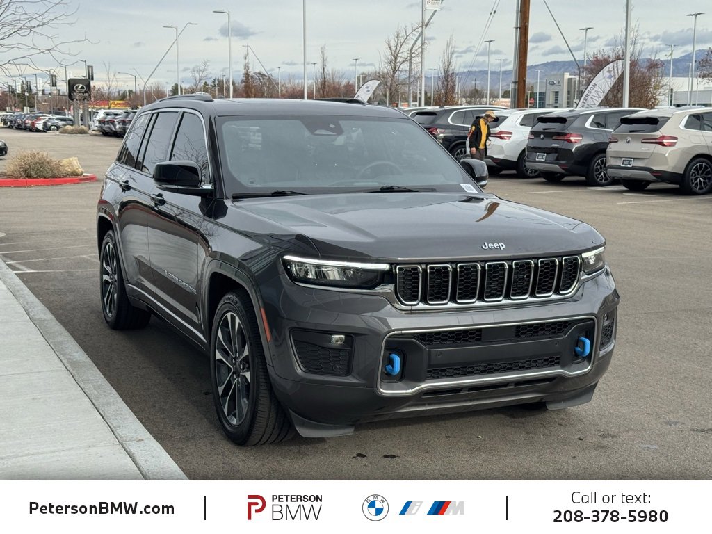 Used 2024 Jeep Grand Cherokee Overland w/ Luxury Tech Group IV image 9