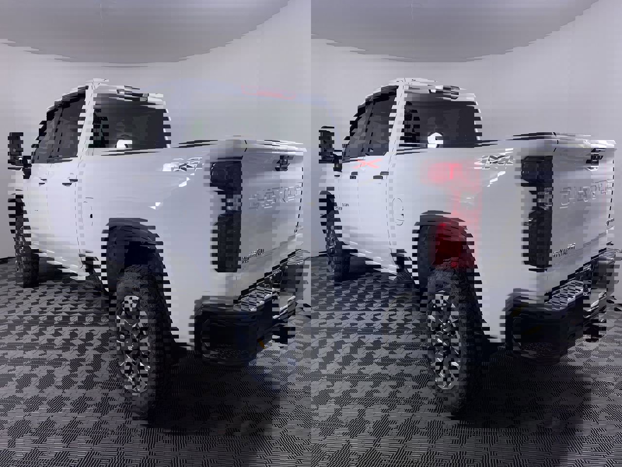 Certified 2022 Chevrolet Silverado 2500 Custom w/ Custom Value Package AWD/4WD image 31