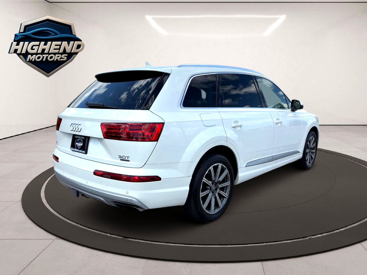 Used 2017 Audi Q7 3.0T Prestige image 6