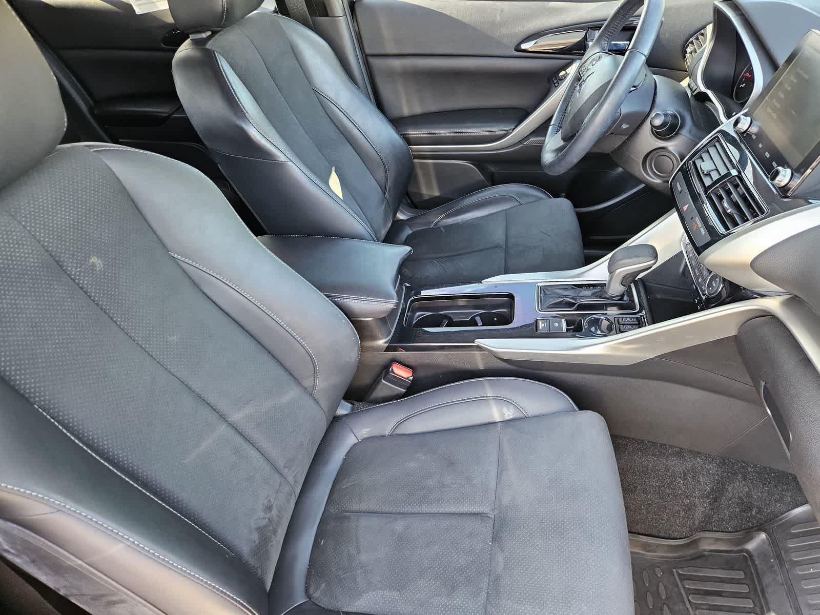 Used 2022 Mitsubishi Eclipse Cross SE FWD image 12