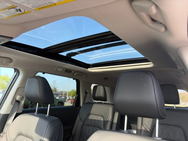New 2026 Nissan Pathfinder Platinum image 27