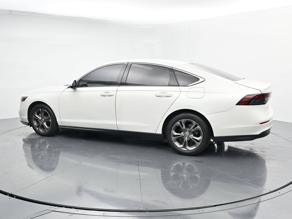 Used 2023 Honda Accord EX image 5