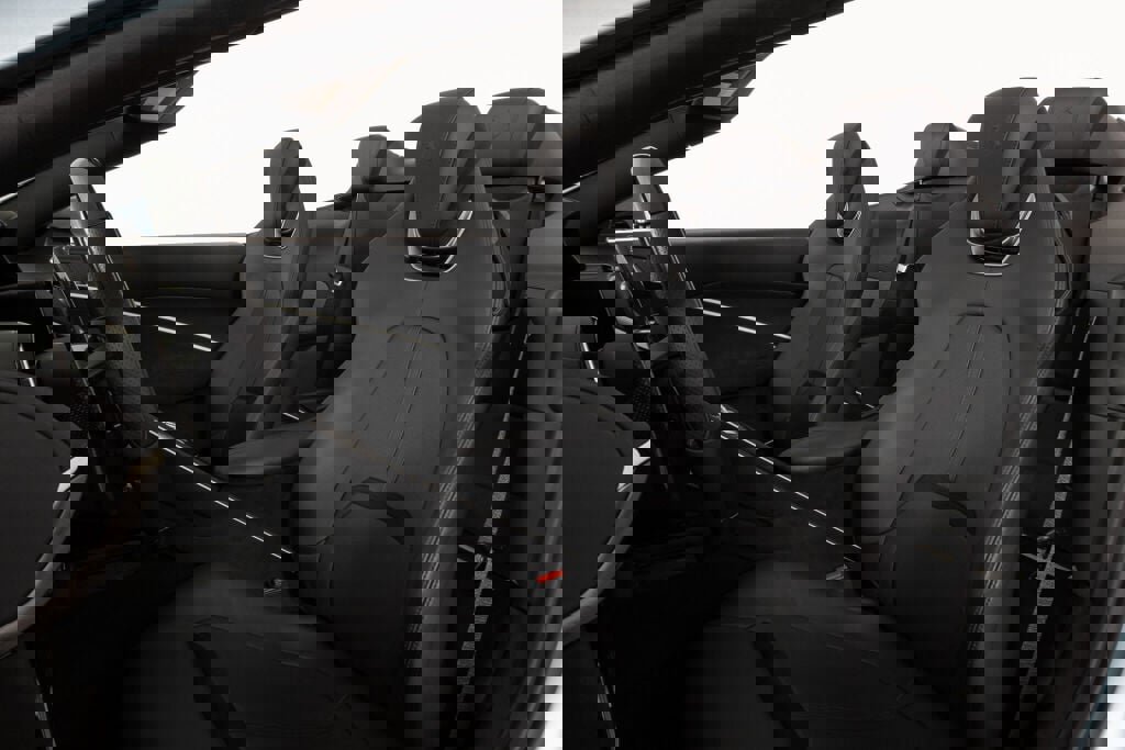 Certified 2024 Ferrari Roma Spider image 44