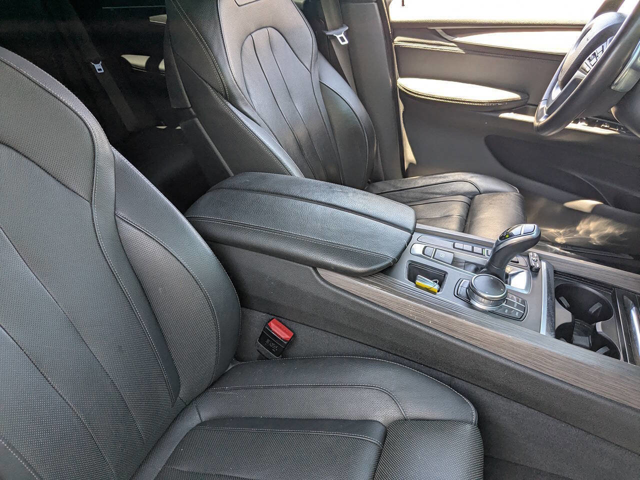 Used 2018 BMW X5 xDrive50i image 11