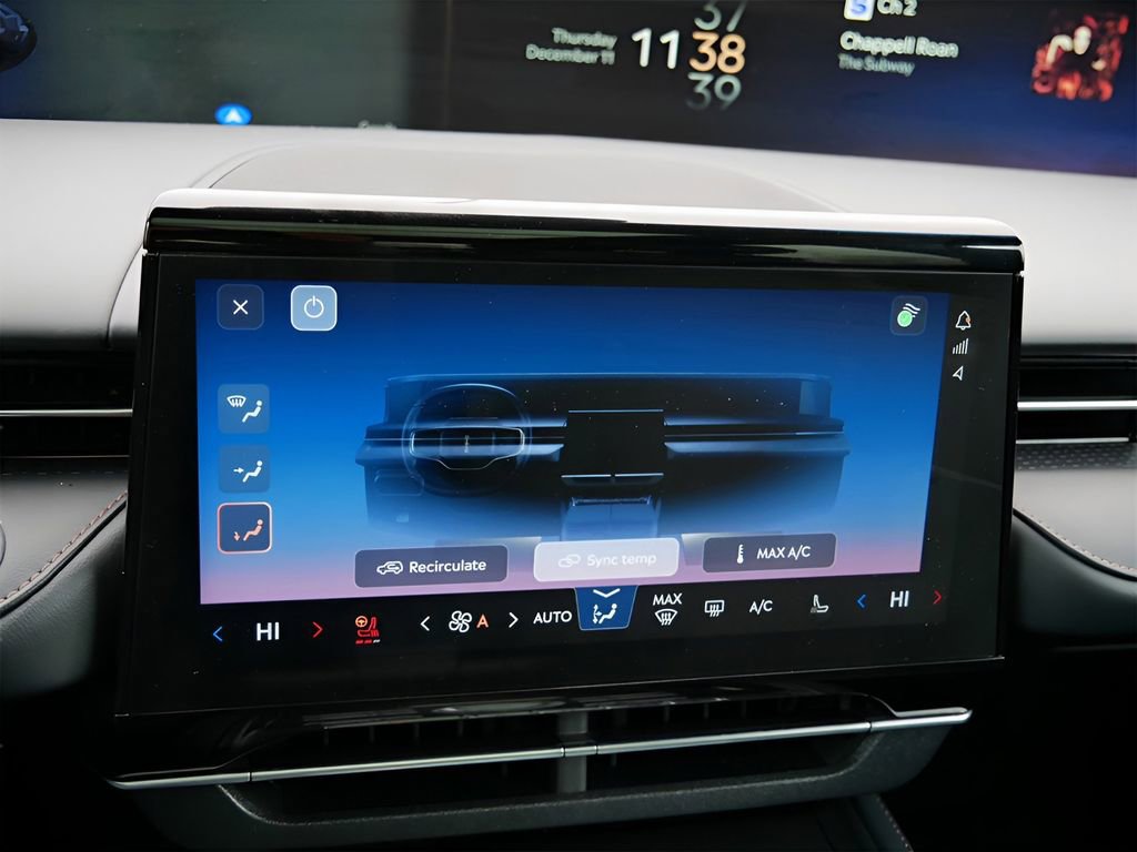 Used 2024 Lincoln Nautilus Premier w/ Equipment Group 102A image 25