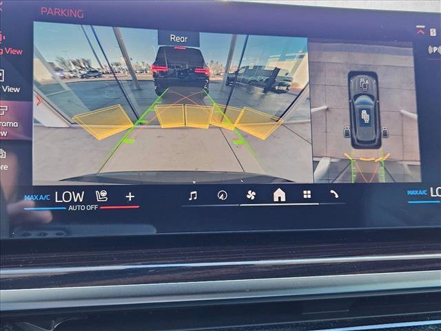 New 2026 BMW X5 xDrive50e w/ M Sport Package image 12