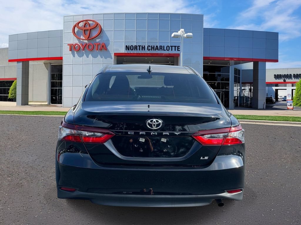 Used 2023 Toyota Camry LE FWD image 7