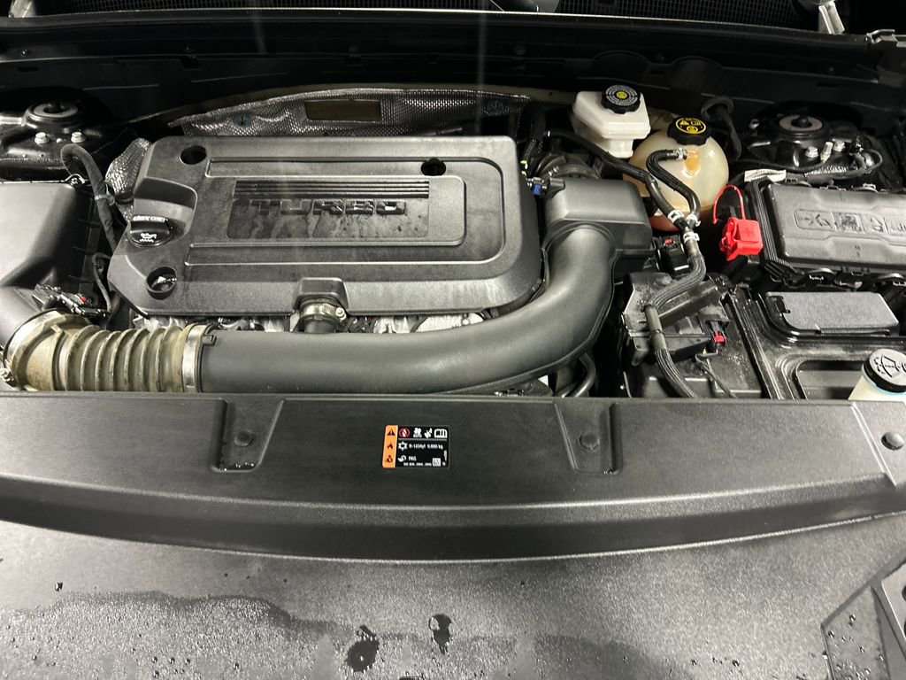 Used 2023 Buick Envision Essence w/ Sport Touring Package image 27