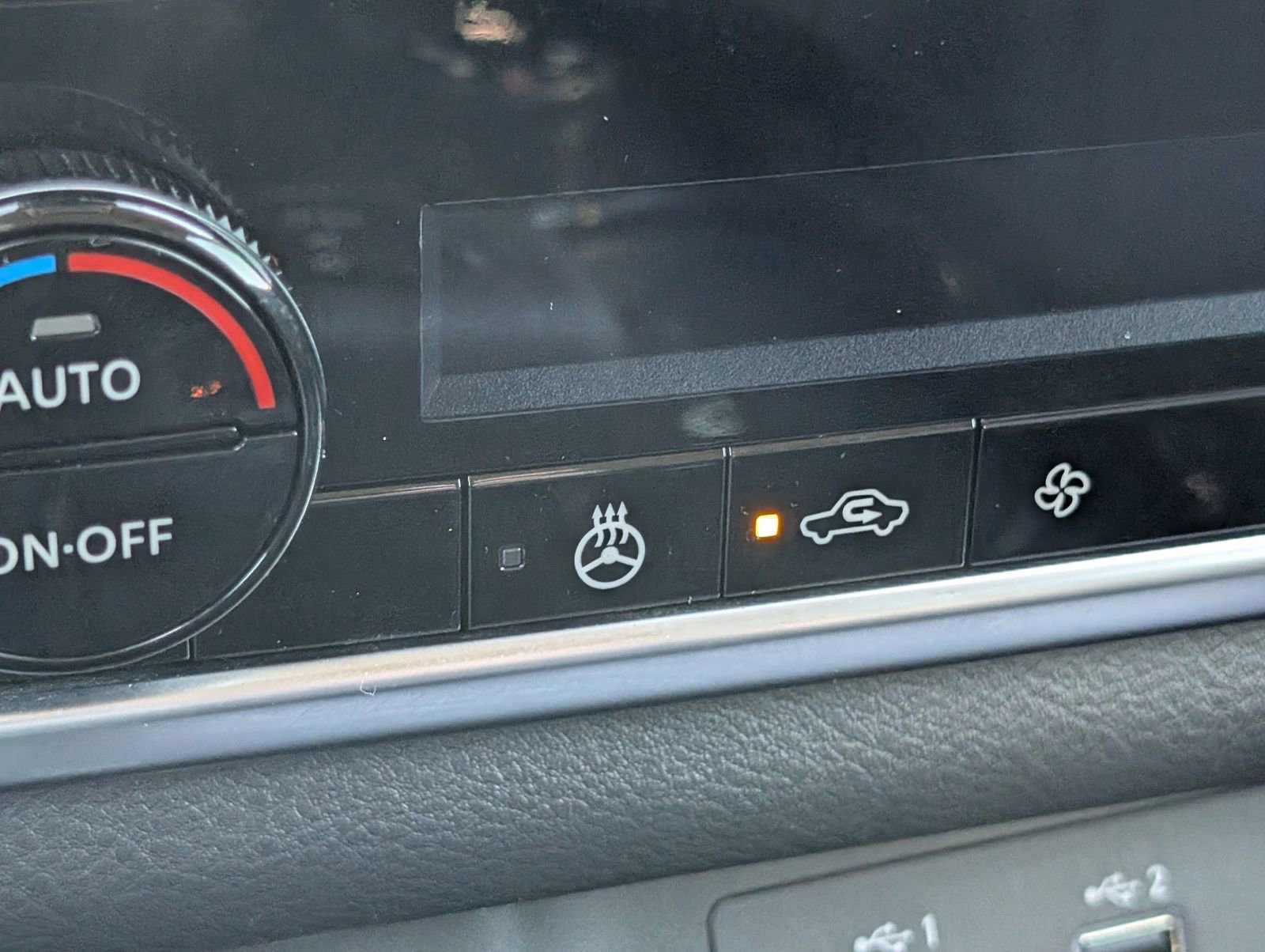 Used 2023 Nissan Rogue SL image 17