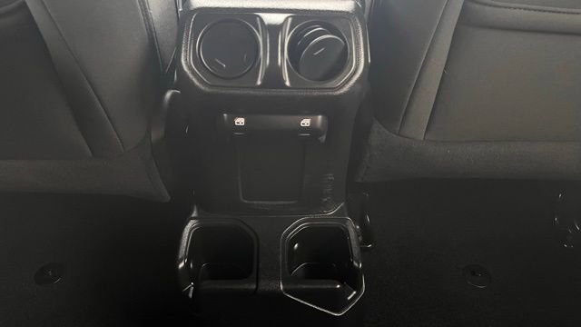Used 2020 Jeep Wrangler Unlimited Willys image 16
